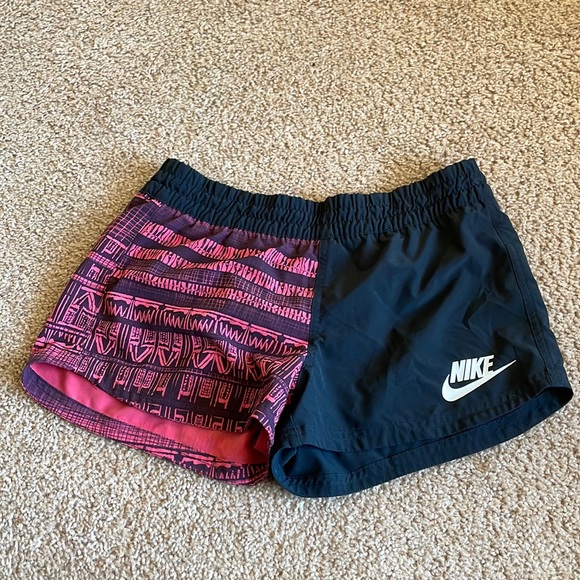 Nike Pants - Small, Nike exercise shorts, black and red